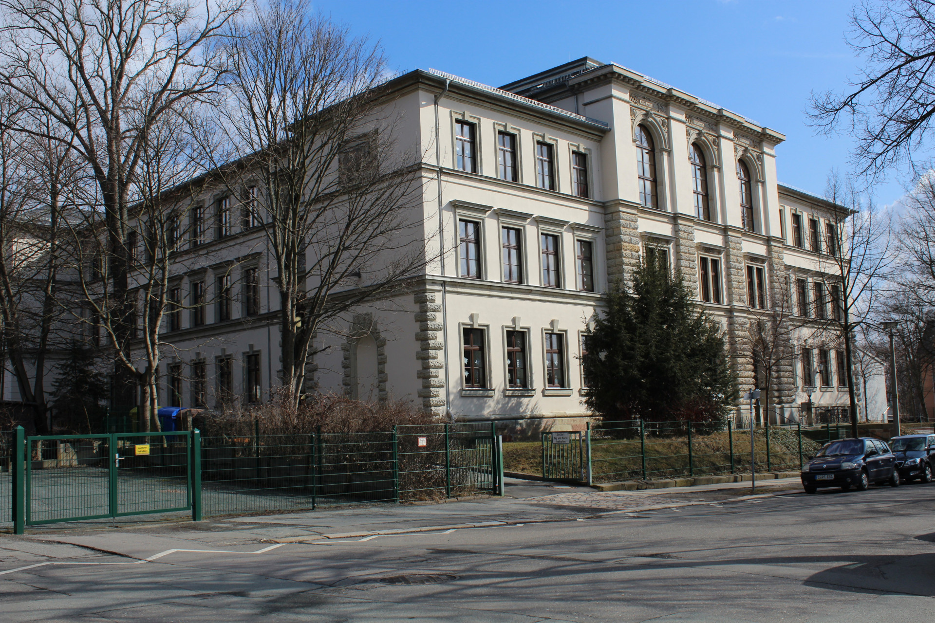 Ansicht Stra&szlig;enseite