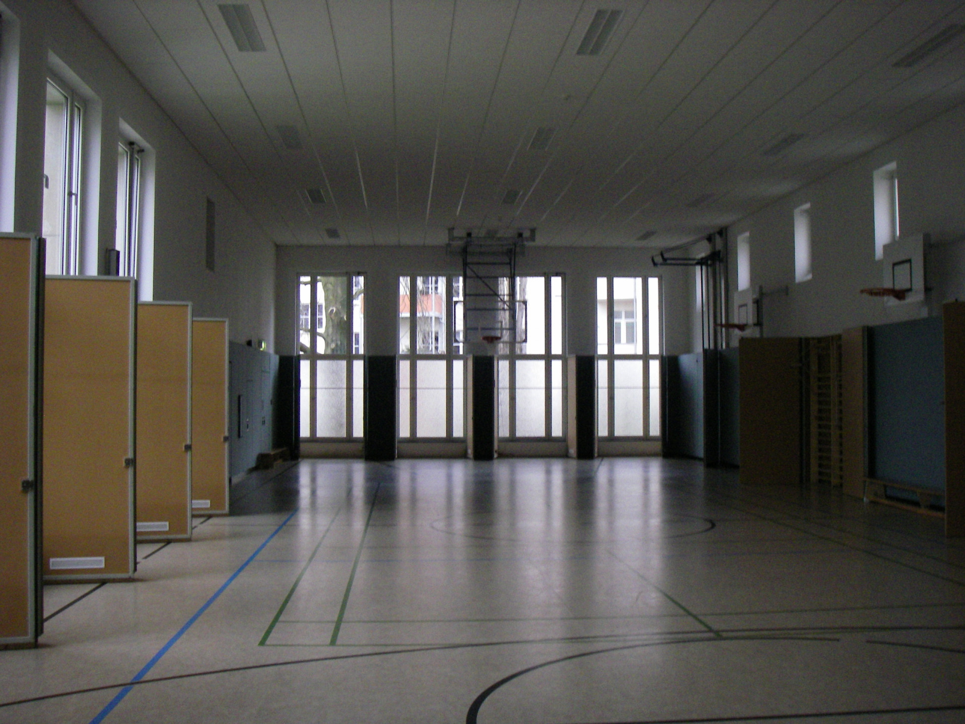 Sporthalle